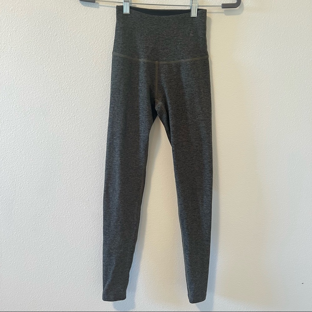 Women’s Beyond Yoga Leggings Heathered Green